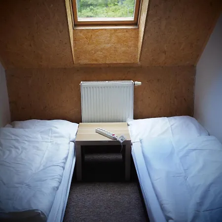 Srub U Lanovky Hostal *